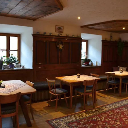 Gaestezimmer Peterbauer *