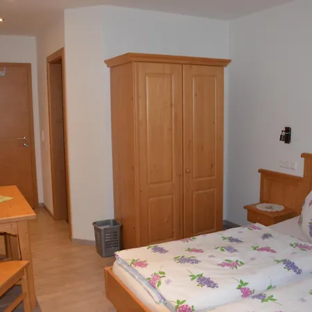 Habitación en casa particular Gaestezimmer Peterbauer *